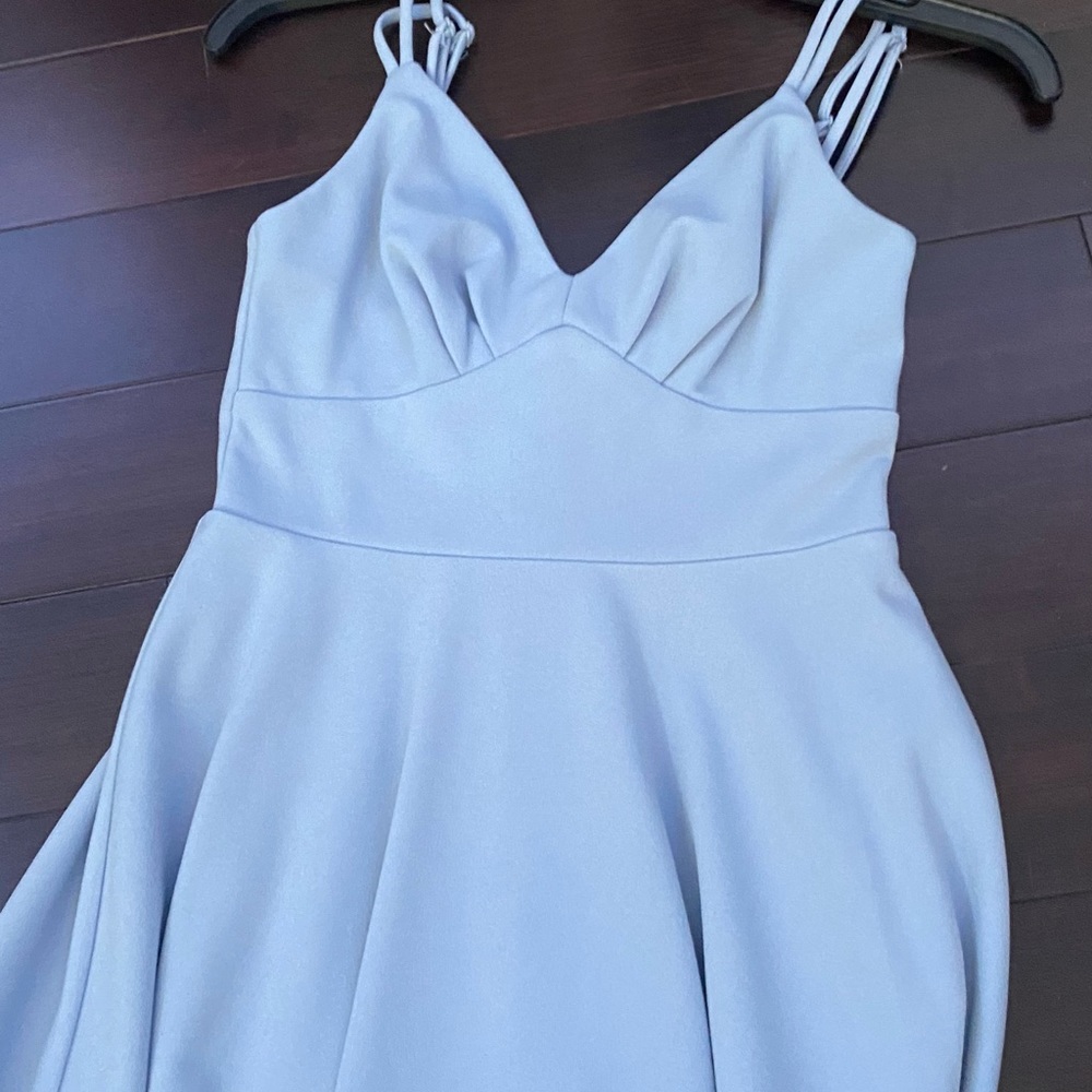 blue dress